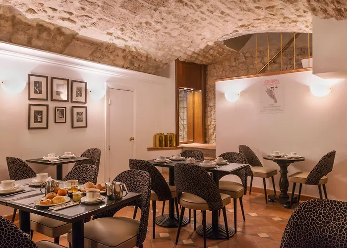 Crystal Hotel Parijs